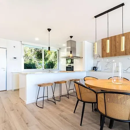 Holiday home Brand New, Elegant Townhouse Estepona